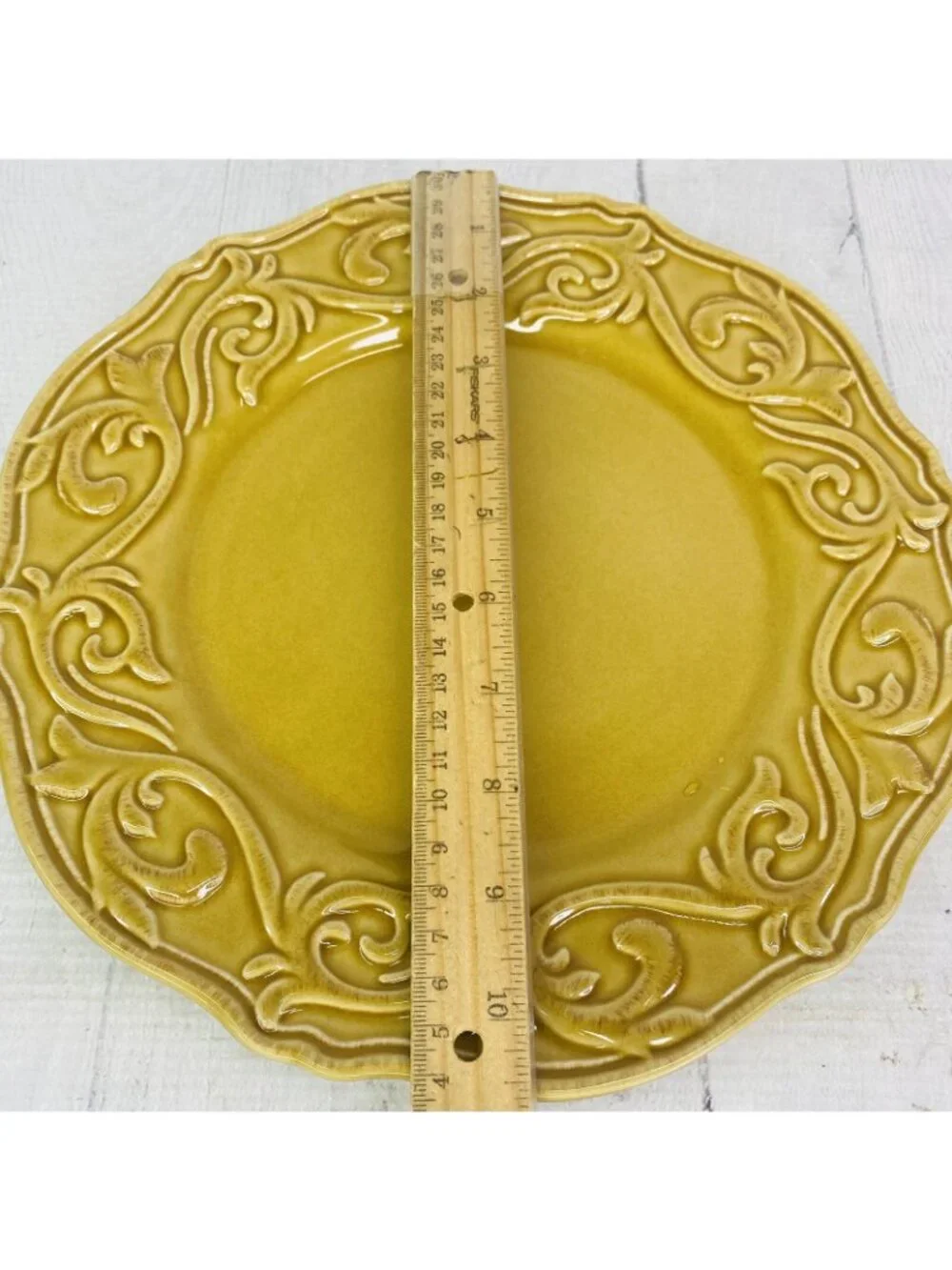 Chris Madden JC Penny CORVELLA GOLD  Emboss Scroll Stoneware Dinner Plate Set 4